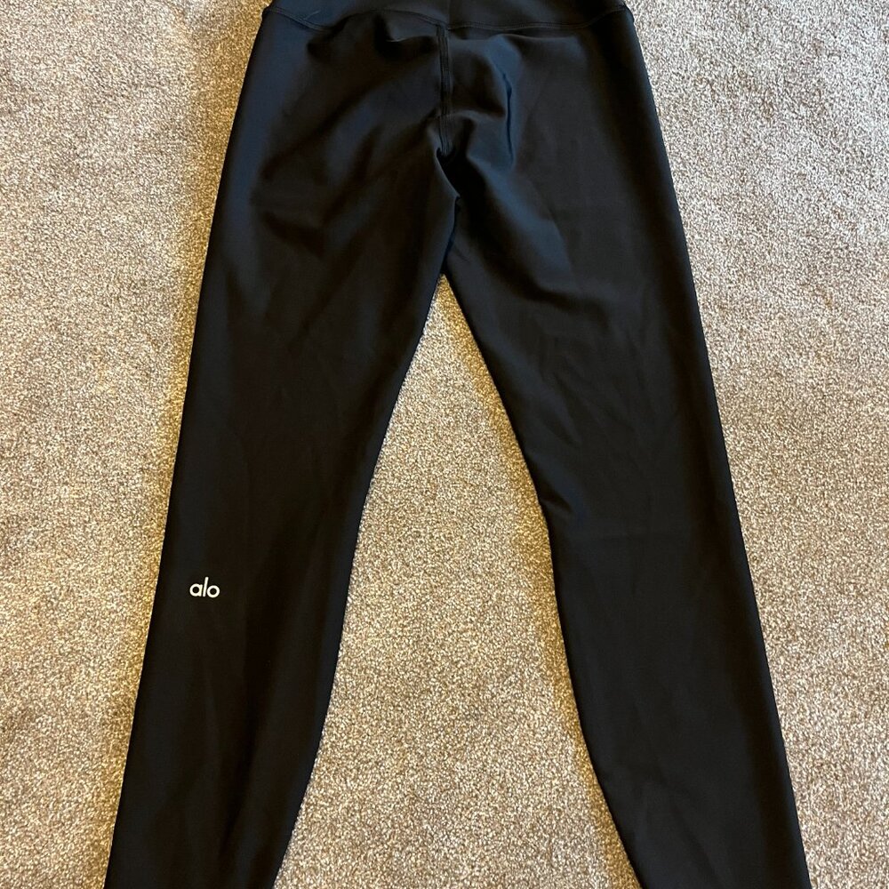 Alo Yoga 7/8 High-Waist Airlift Legging  Black